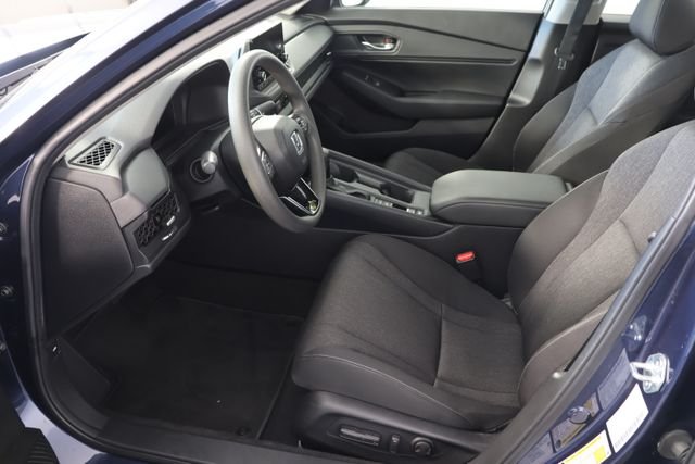 Used 2025 Blue Honda SE image 20