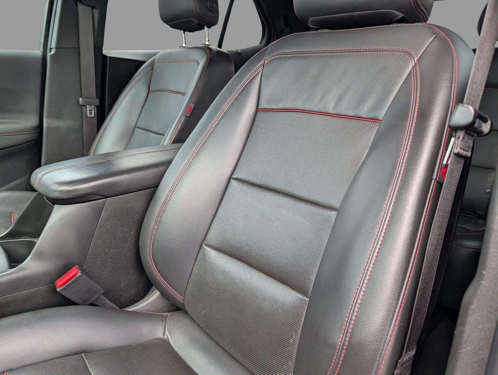 Used 2022 Silver Ice Metallic Chevrolet RS image 12