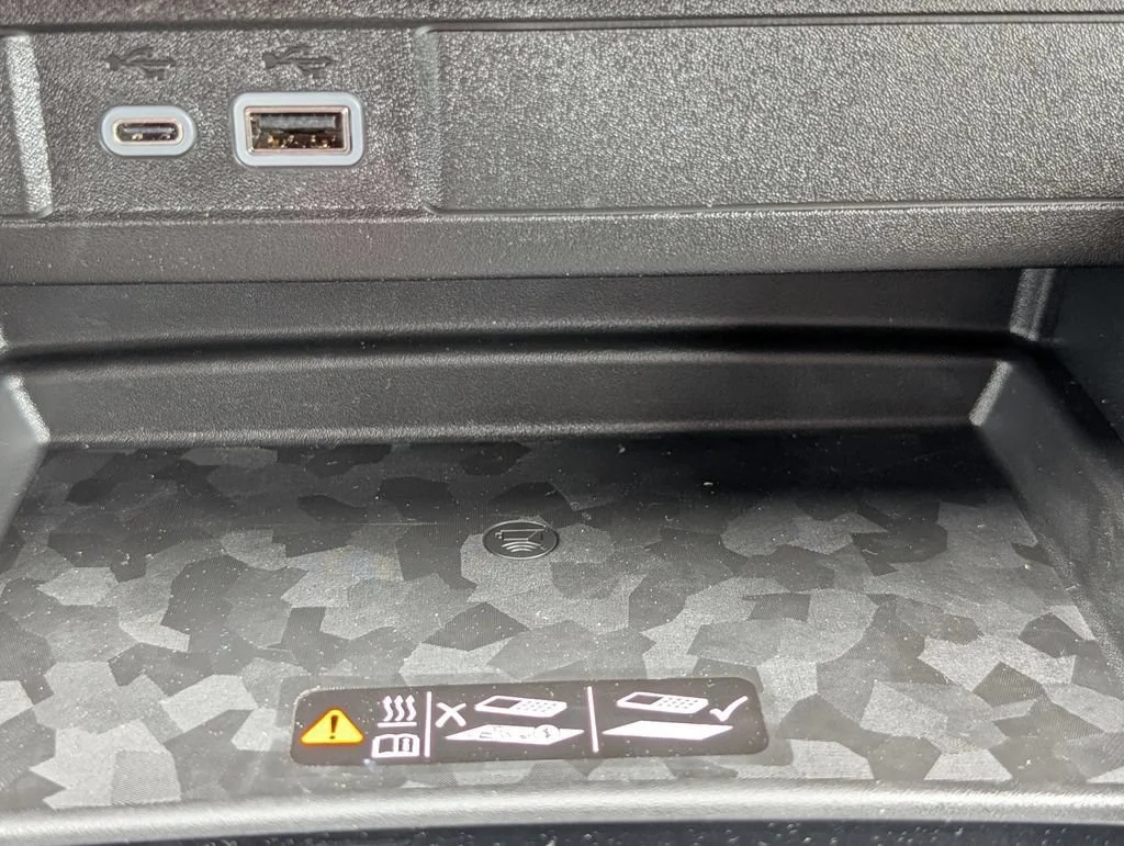 New 2026 Sterling Gray Metallic Chevrolet LT image 19