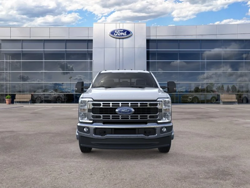 New 2026 Oxford White Ford XL image 31