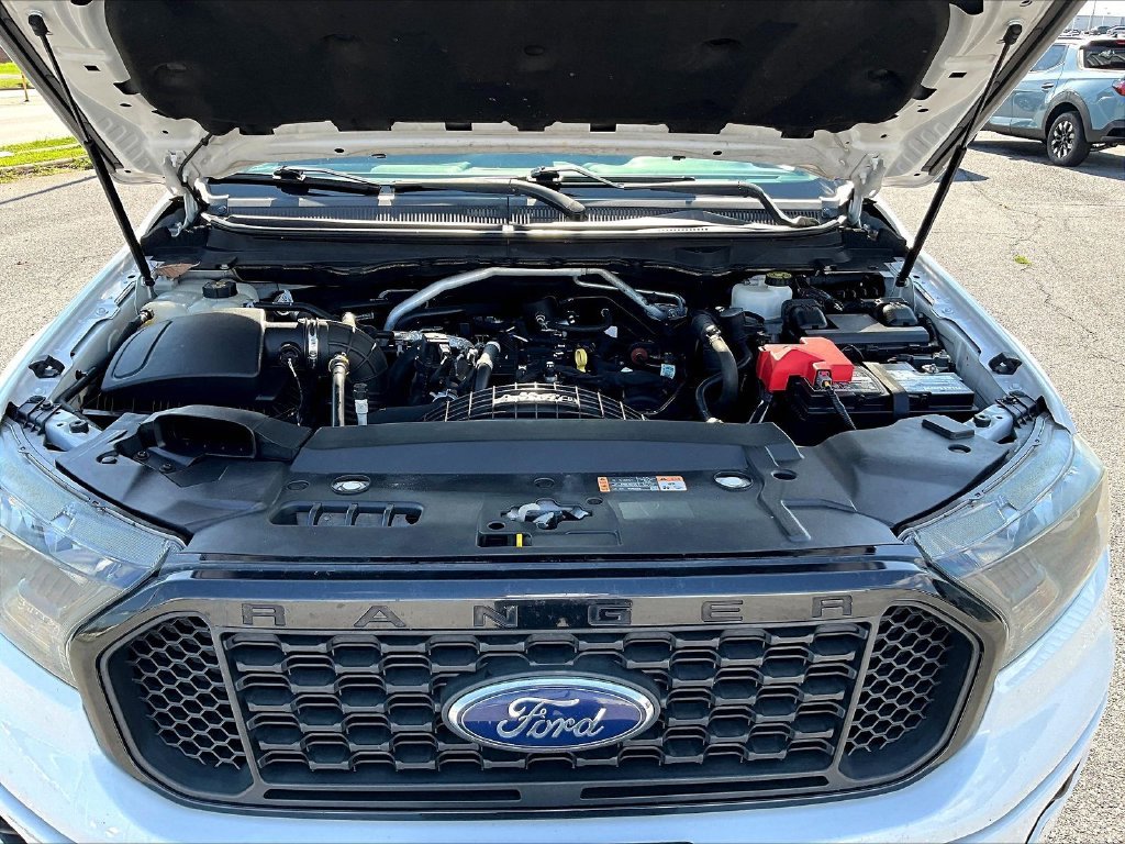 Used 2019 White Ford XLT image 31