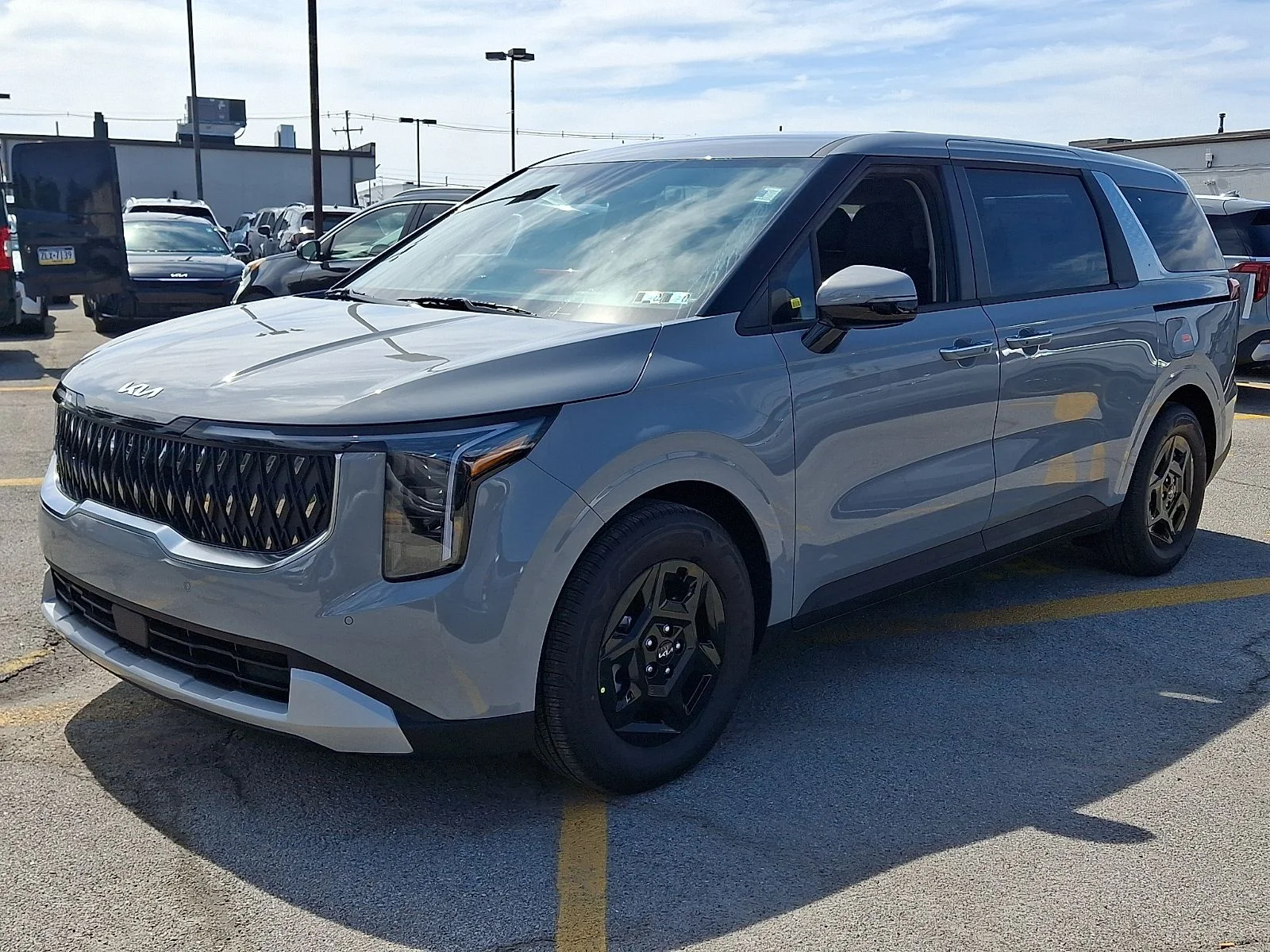 New 2027 White Kia LXS image 5