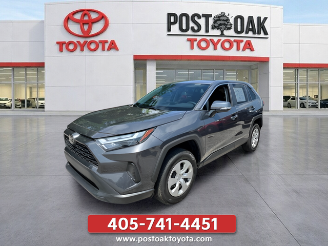 Used 2025 Gray Toyota LE image 4