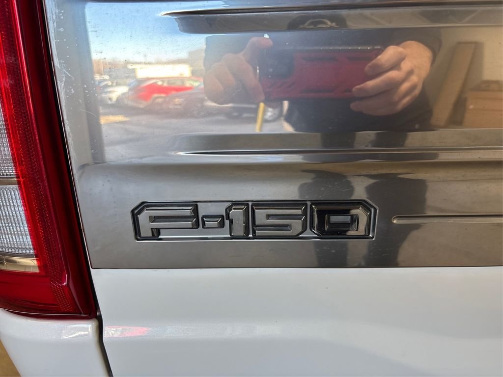 Used 2021 White Ford Limited image 15
