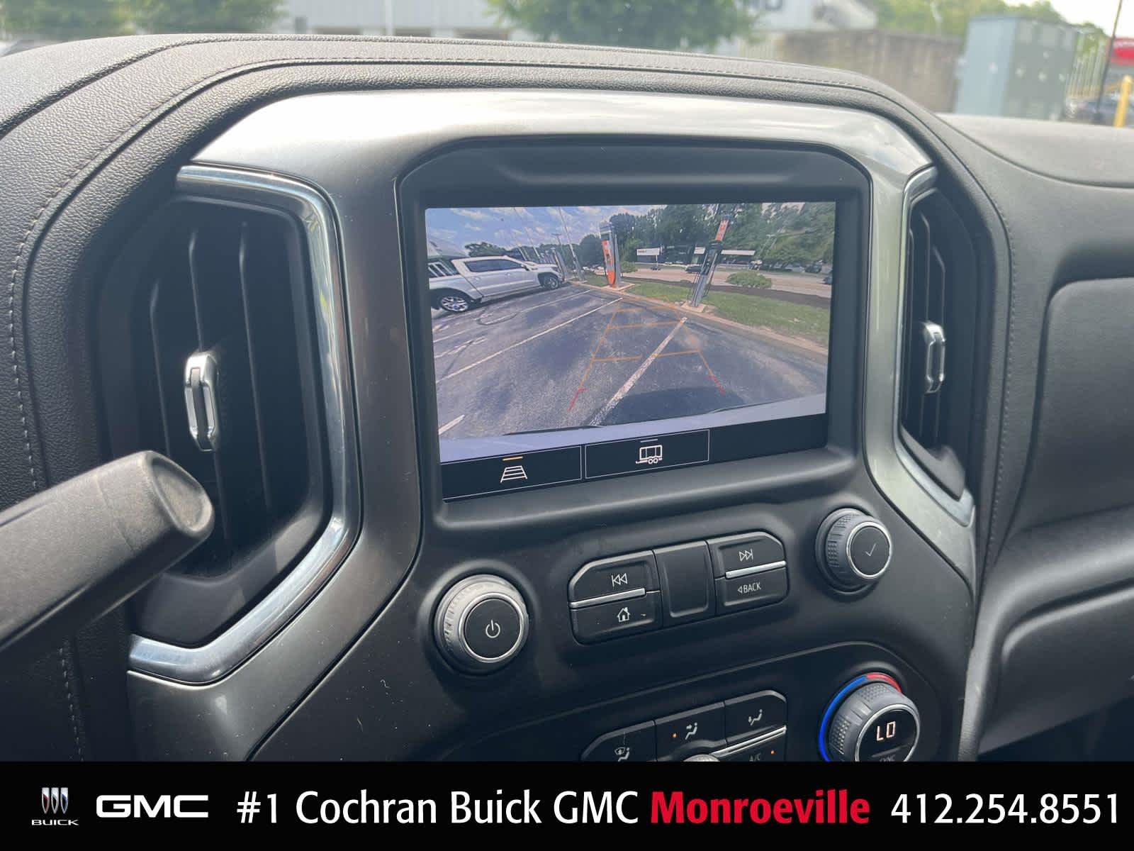 Used 2022 Summit White Chevrolet RST image 29