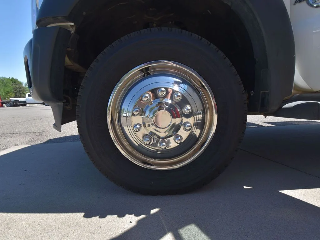 2014 Ford F-550 - Photo 26