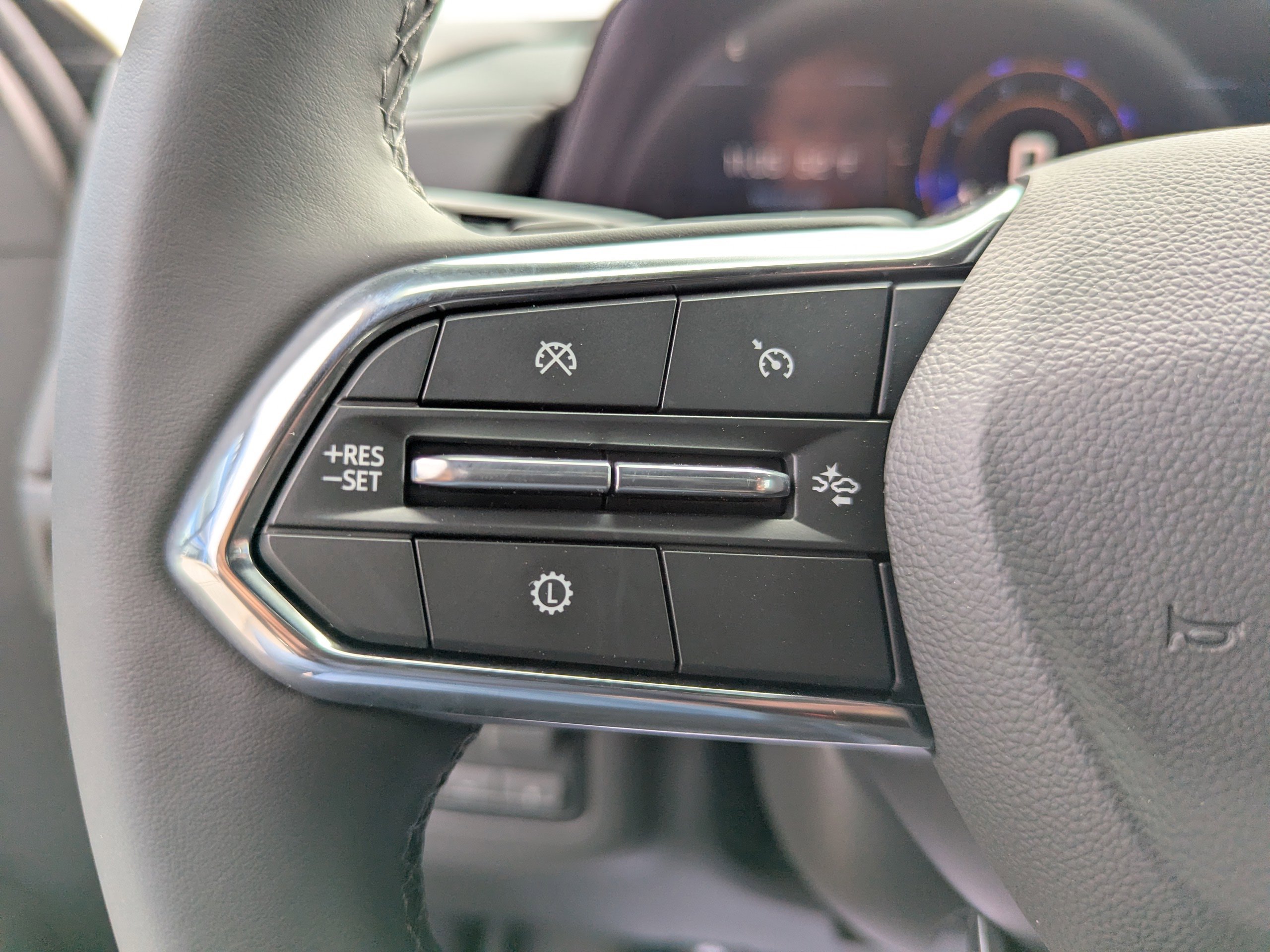 2026 Chevrolet Suburban LS - Photo 13