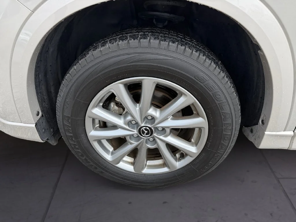 2025 Mazda CX-5 S Preferred package - Photo 9