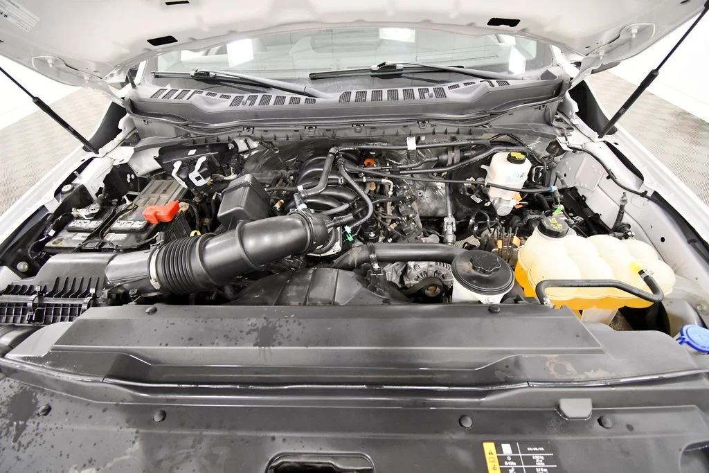Used 2024 White Ford XL image 12