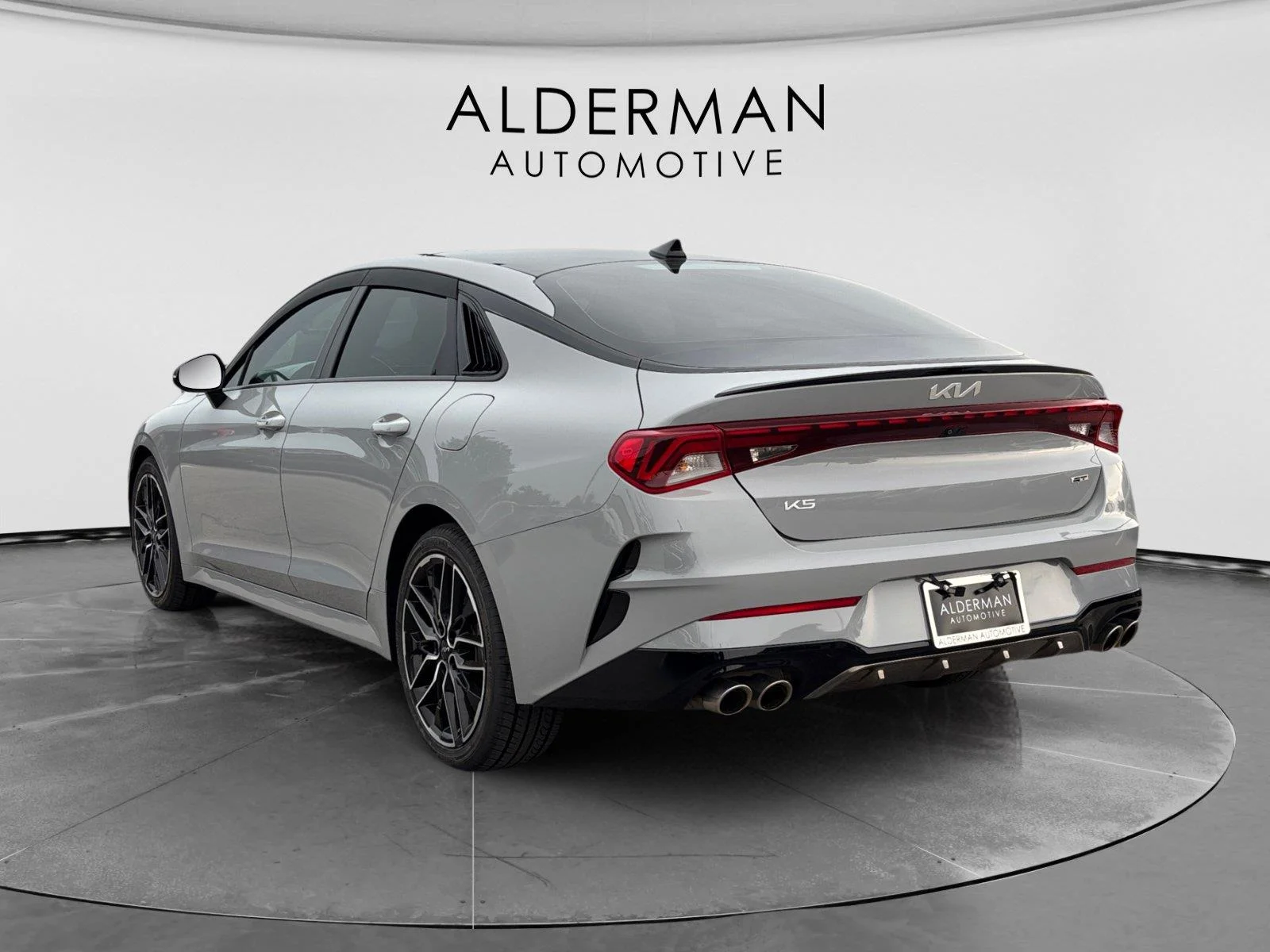 Used 2023 Wolf Gray Kia GT image 3