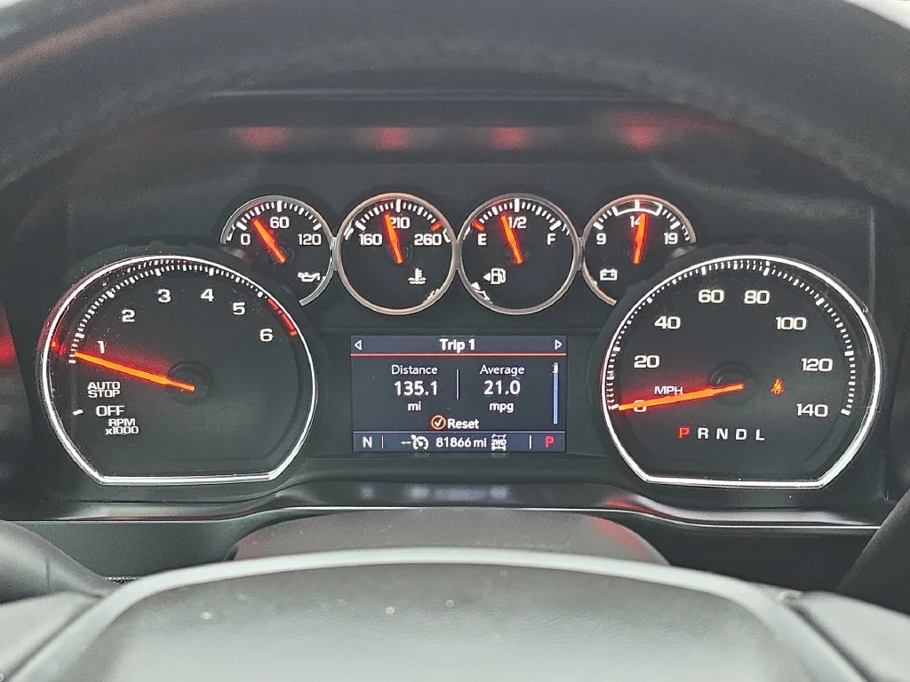 Used 2021 Gray Chevrolet RST image 26