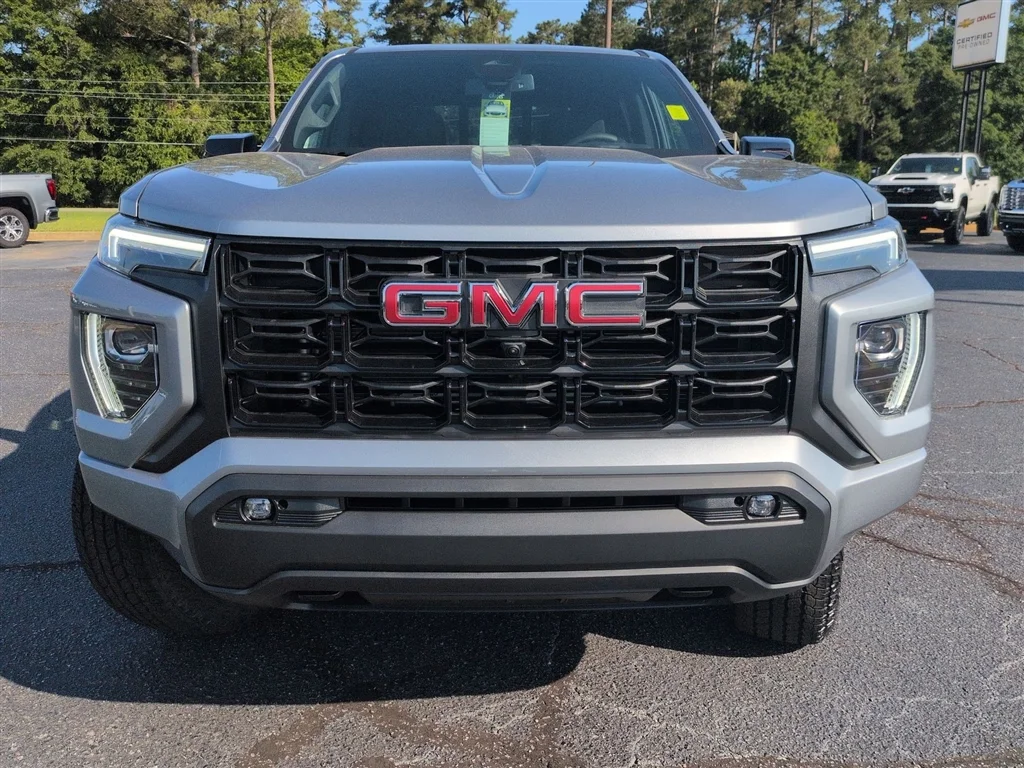 New 2026 Sterling Metallic GMC Elevation image 55