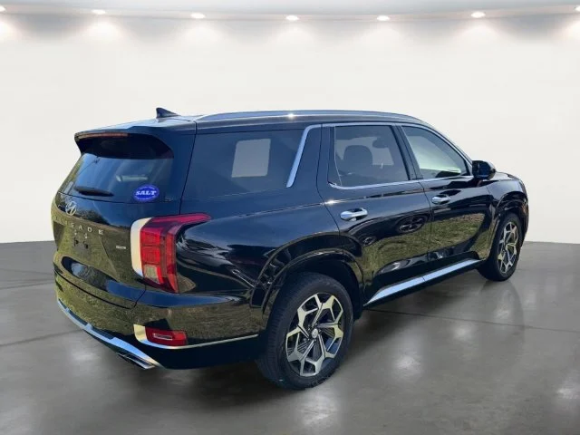 Used 2021 Black Hyundai Calligraphy image 14
