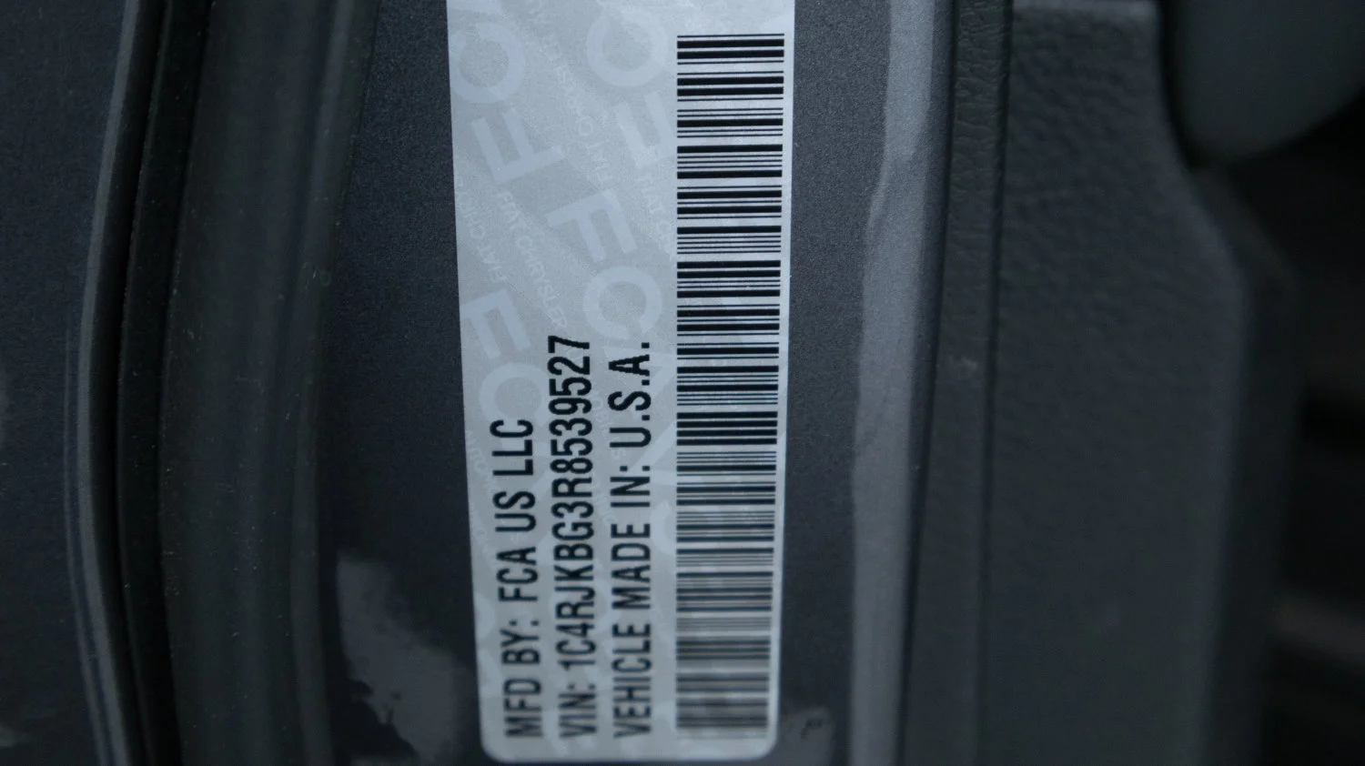 Used 2024 Gray Jeep Limited 4x4 image 24