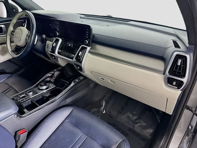 Used 2022 Gray Kia SX Prestige image 31