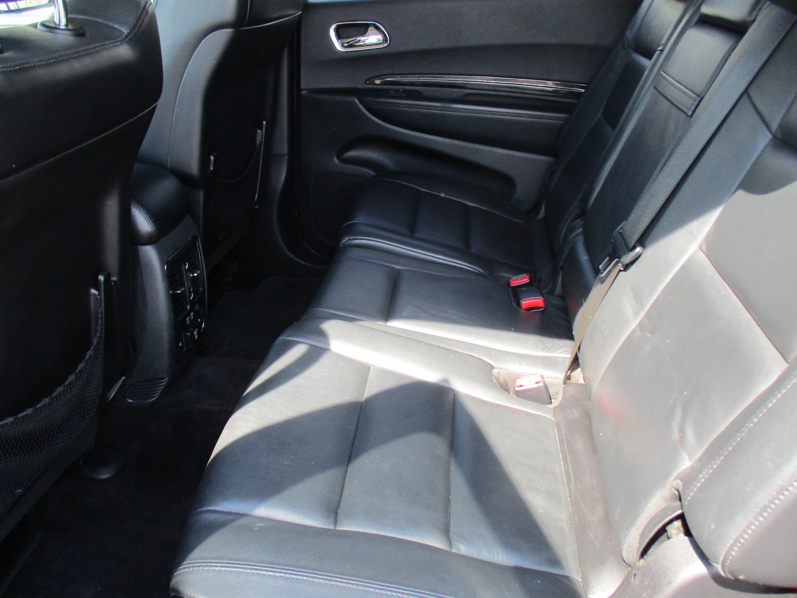 Used 2016 SILVER Dodge Limited image 15