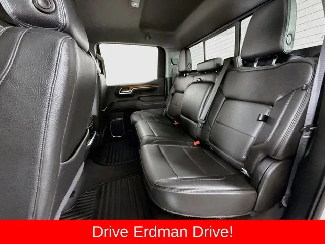 Used 2022 White GMC Denali image 8
