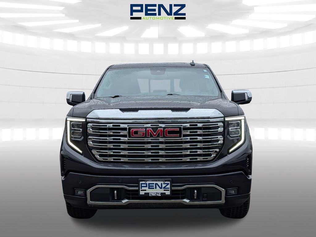 Used 2022 GMC Sierra 1500 Denali Denali with VIN 3GTUUGET4NG628387 for sale in Rochester, Minnesota