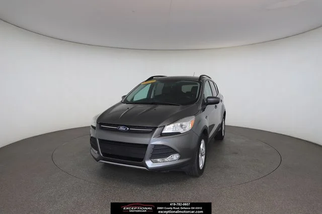 2014 Ford Escape SE's photo