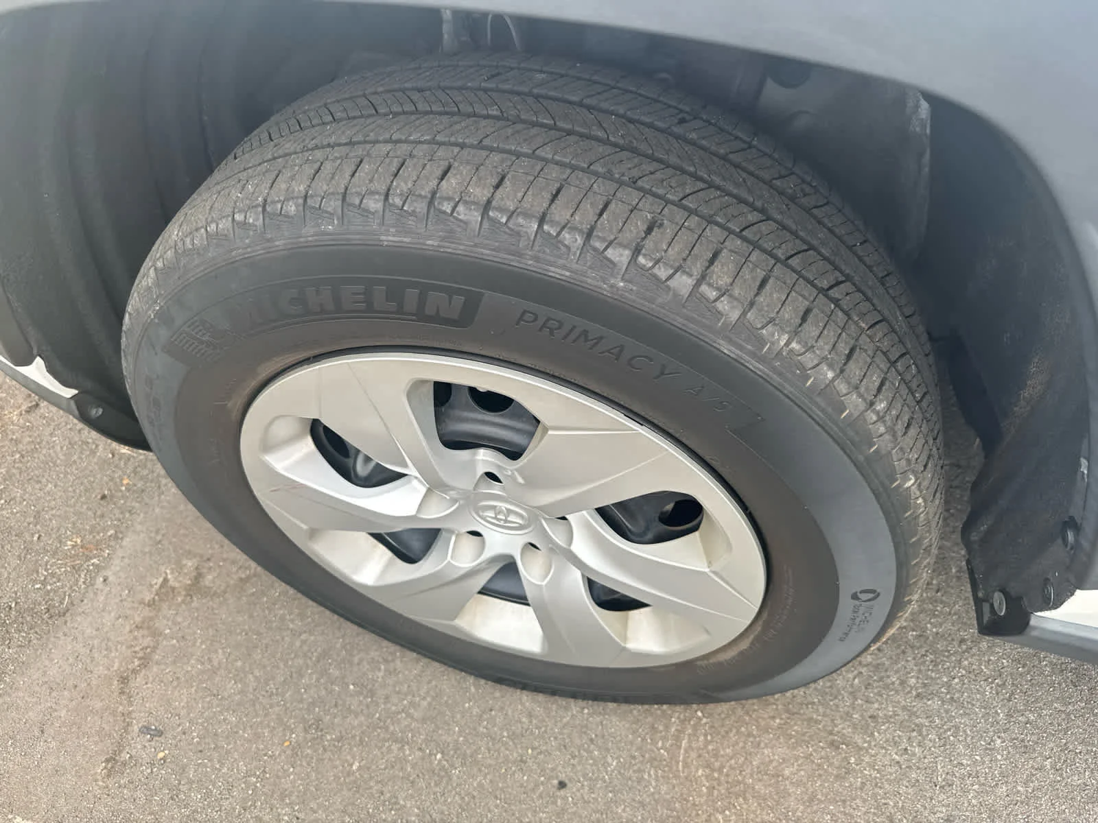 Used 2021 Super White Toyota LE image 6