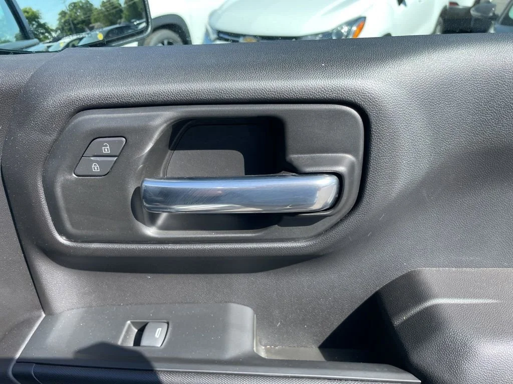 2026 Chevrolet Silverado 1500 Custom - Photo 23