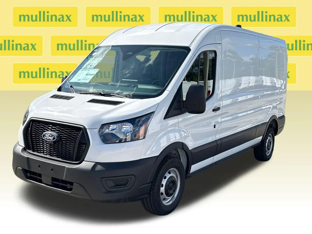 New 2026 White Ford Base image 9