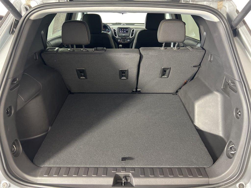 Used 2024 Sterling Gray Metallic Chevrolet LT image 28