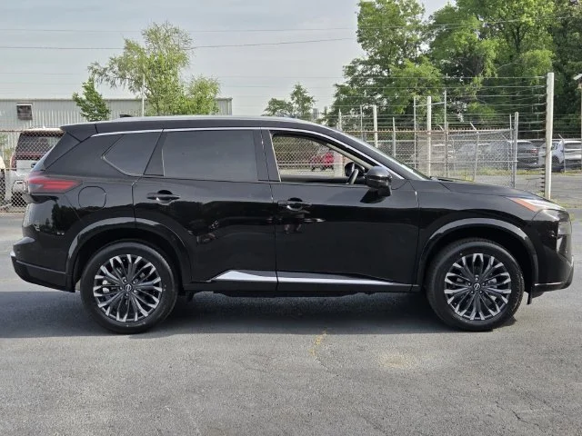 2026 Nissan Rogue Platinum - Photo 6