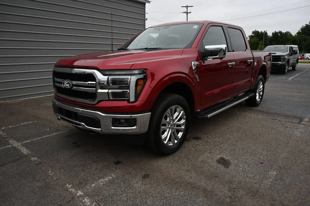 New 2026 Ruby Red Metallic Tinted Clearcoat Ford Lariat® image 51