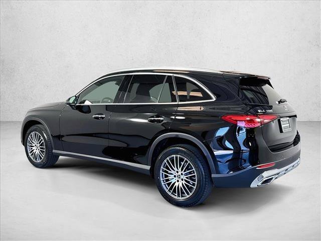 New 2026 Black Mercedes-Benz GLC 300 image 37