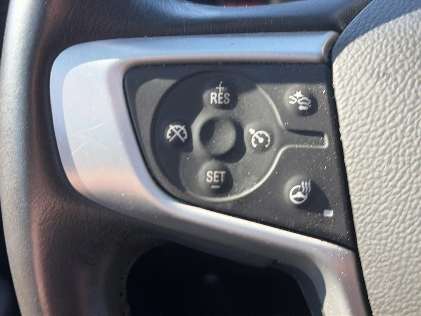 Used 2021 Summit White GMC SLT image 16