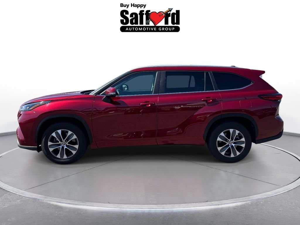 Used 2023 Red Toyota XLE image 5