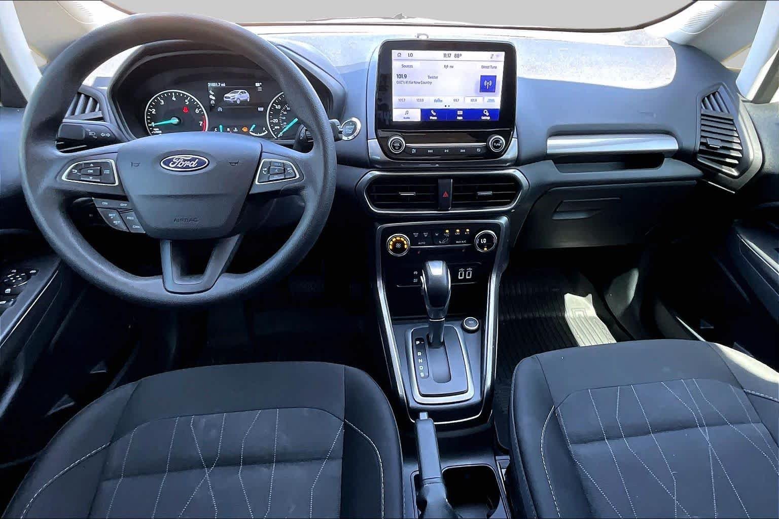 Used 2021 Diamond White Ford SE image 15