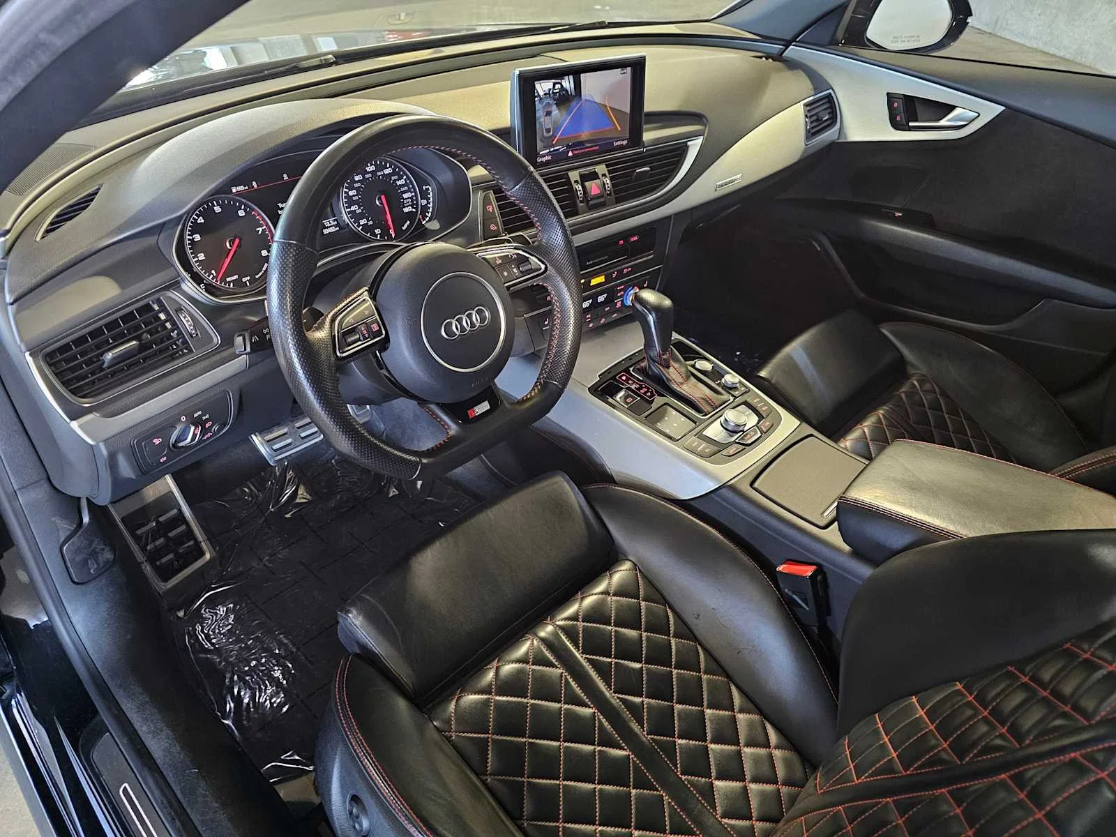 Used 2018 Brilliant Black Audi Premium Plus image 2