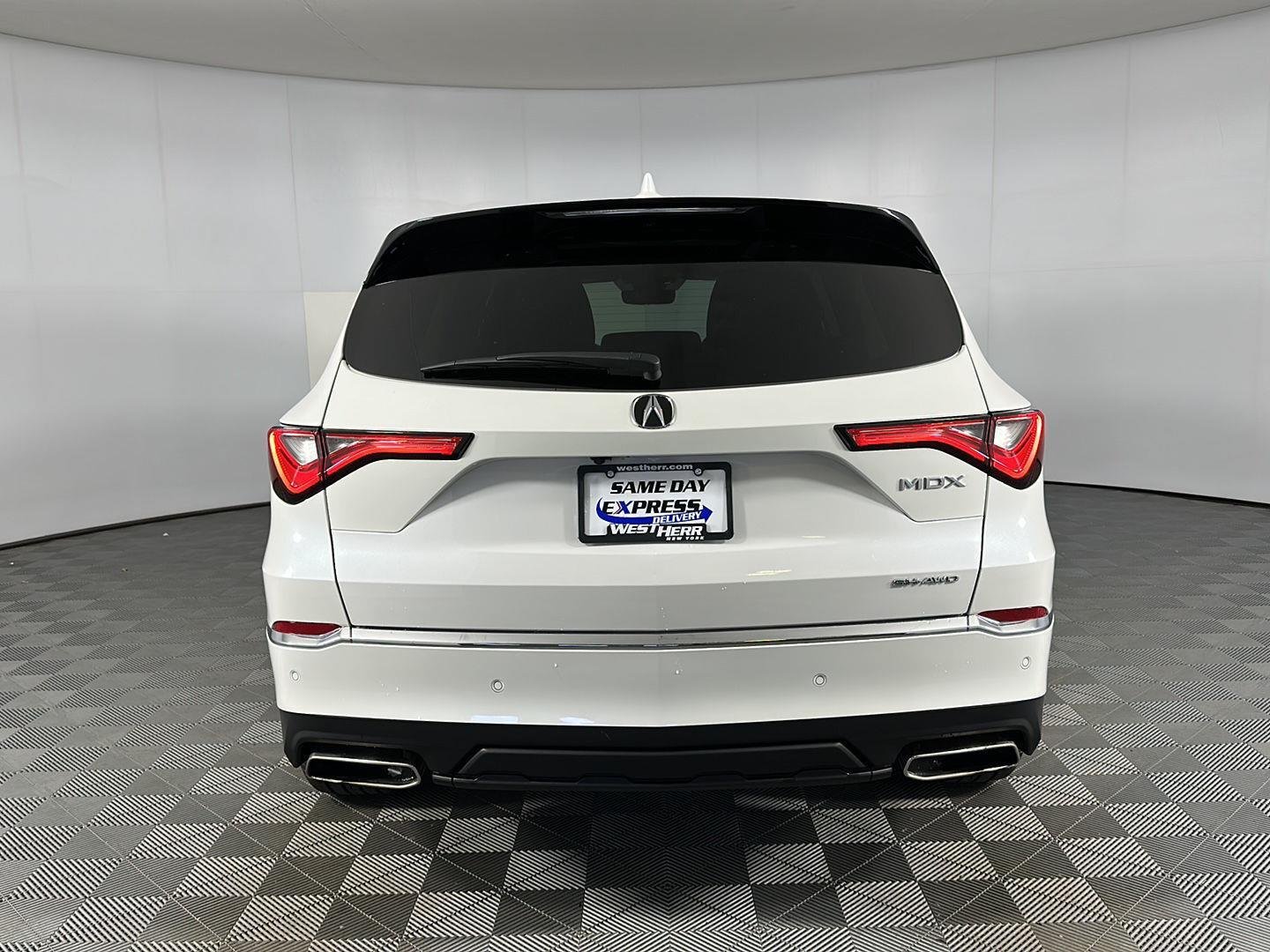 Used 2023 Platinum White Pearl Acura SH-AWD w/Tech image 29