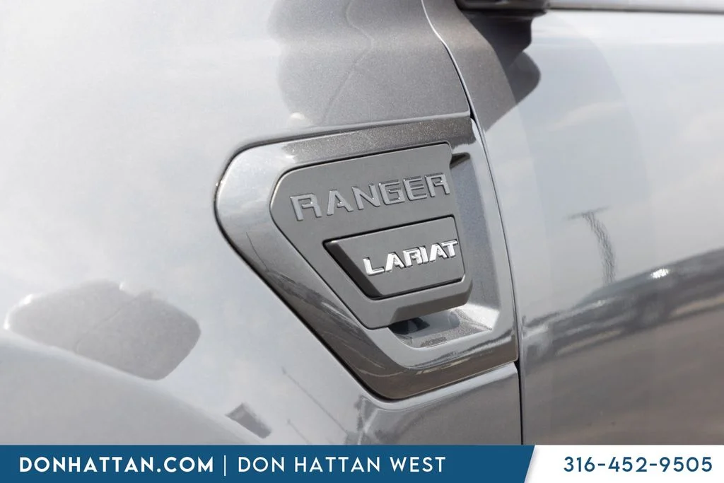 Used 2021 Gray Ford Lariat image 27