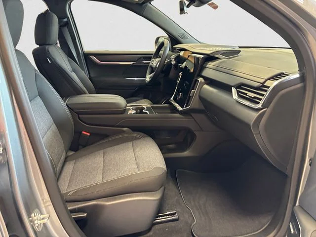 New 2026 Silver GMC Elevation image 16