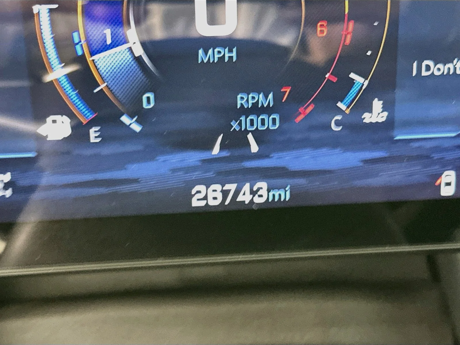 Used 2025 Sterling Gray Metallic Chevrolet LT image 13