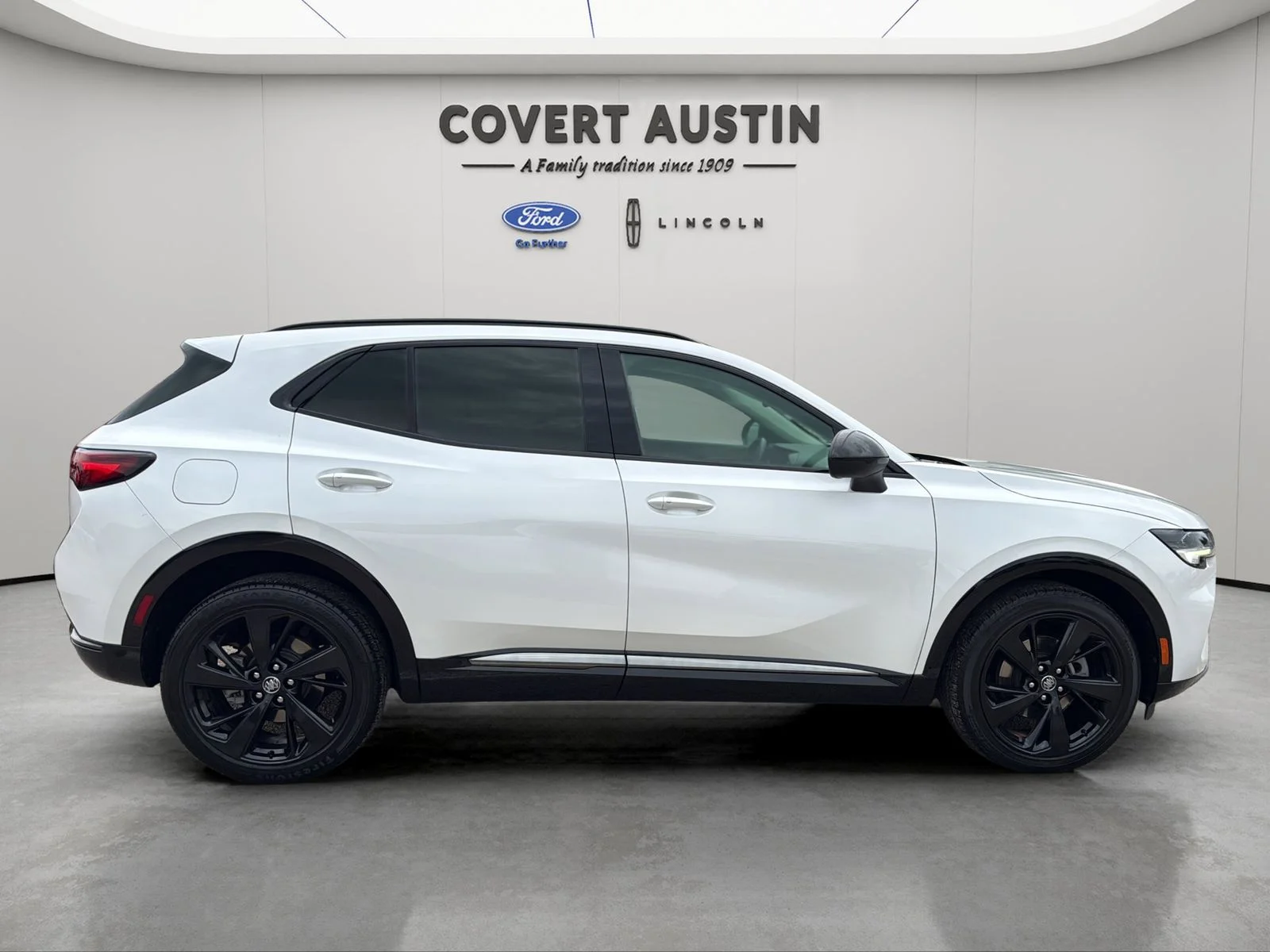 Used 2023 White Buick Preferred image 6