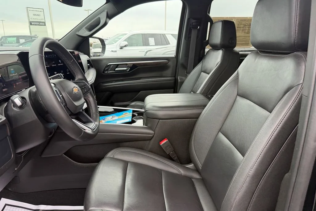Used 2025 Black Chevrolet LT image 11