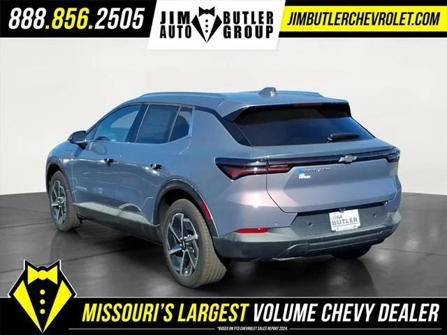 New 2026 Galaxy Gray Metallic Chevrolet LT image 2