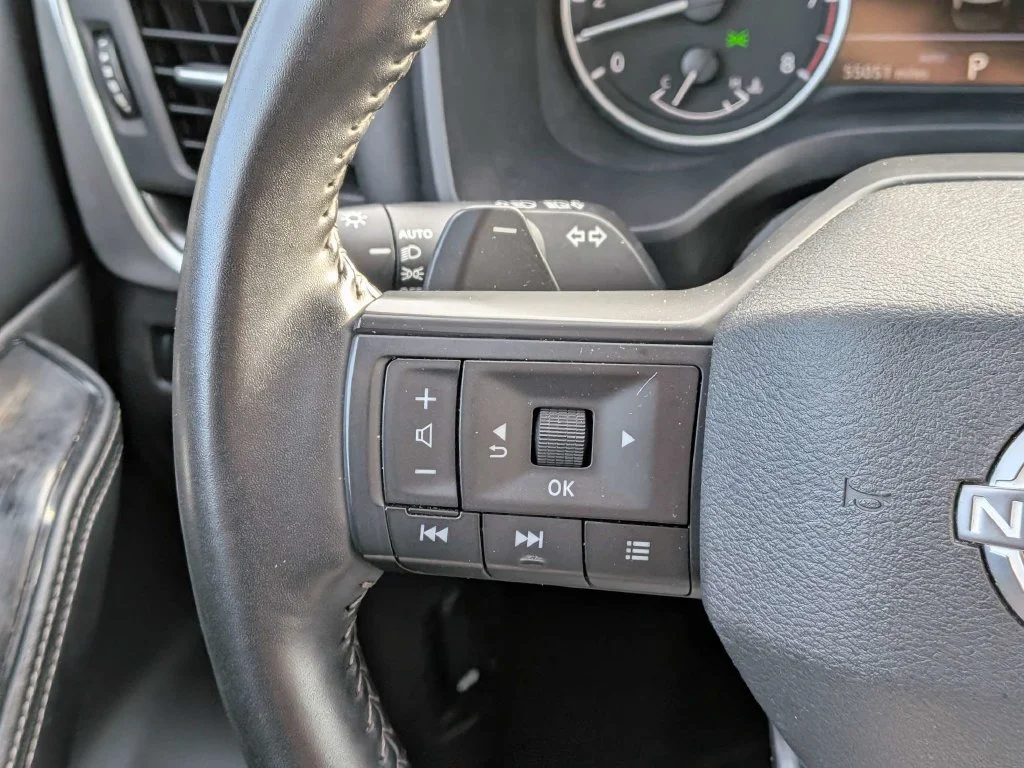 Certified Used 2025 Gun Metallic Nissan SV image 24