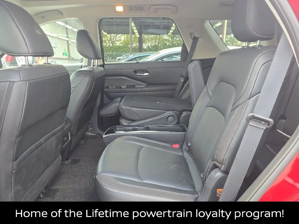 Certified Used 2025 Red Nissan SL image 5