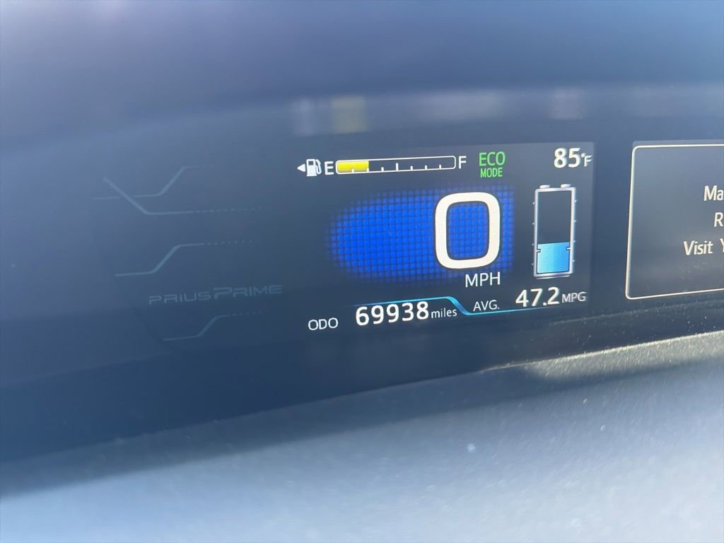 2017 Toyota Prius Prime Advanced's photo