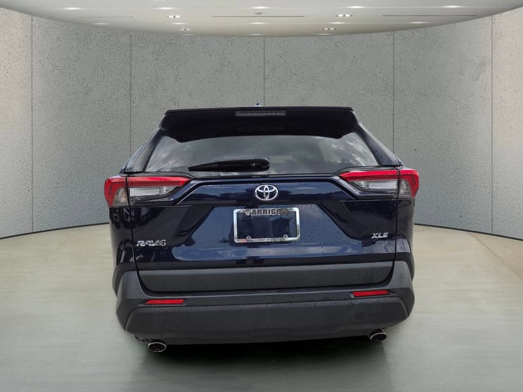 Used 2022 Blueprint Toyota XLE Premium image 6