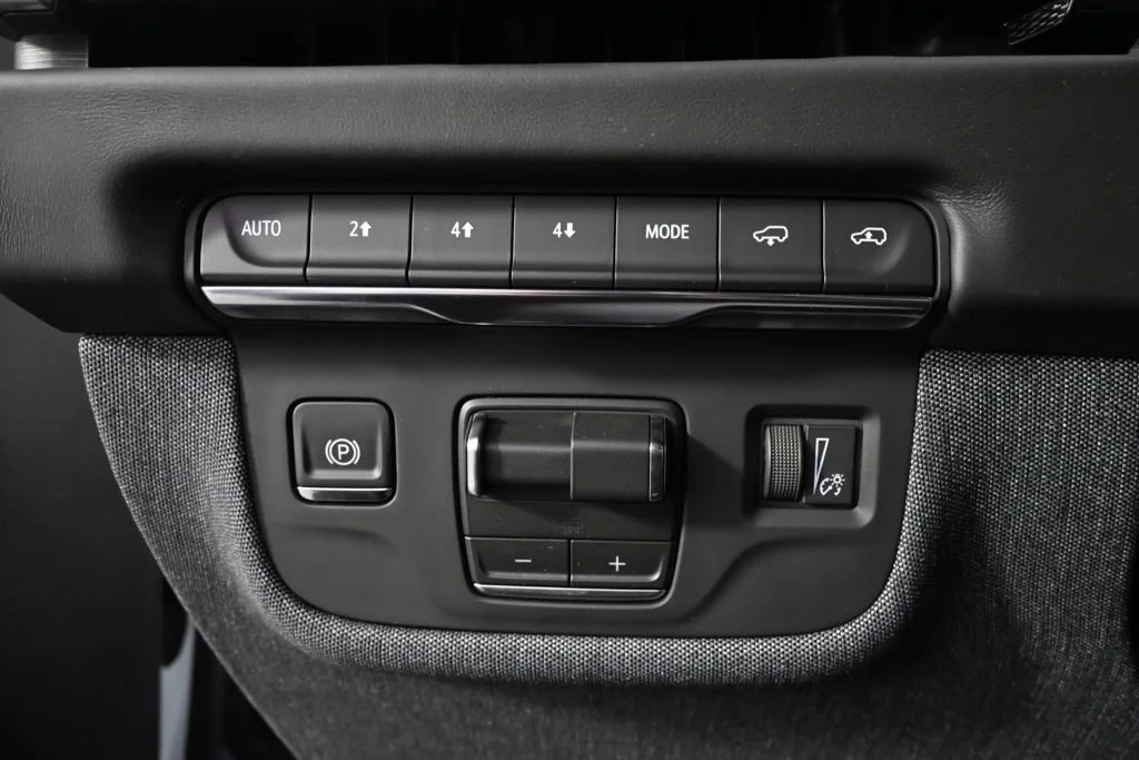 2026 Cadillac Escalade Platinum Sport - Photo 25