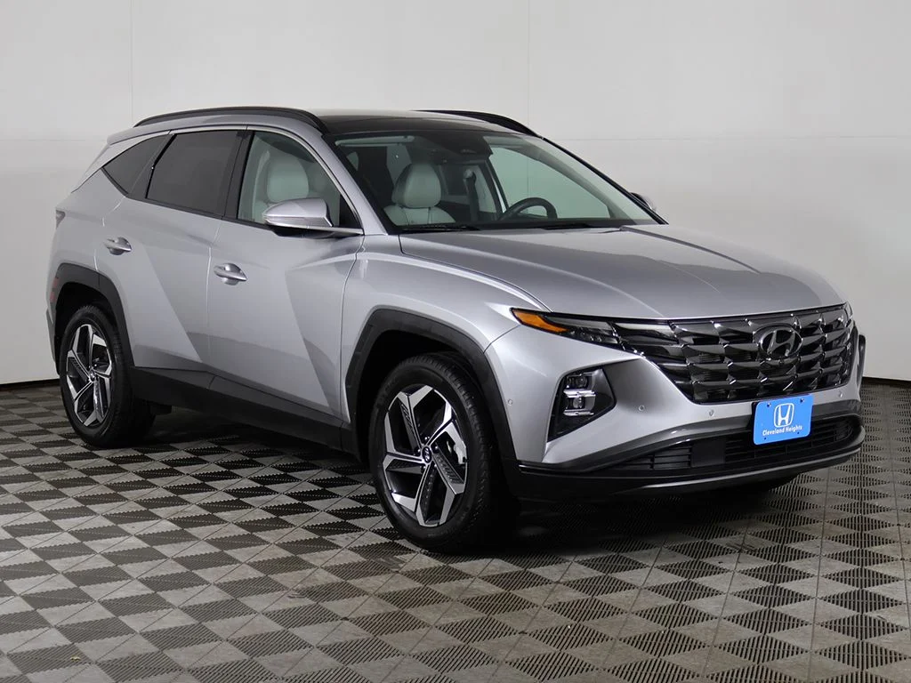 Used 2023 Shimmering Silver Hyundai Limited image 2
