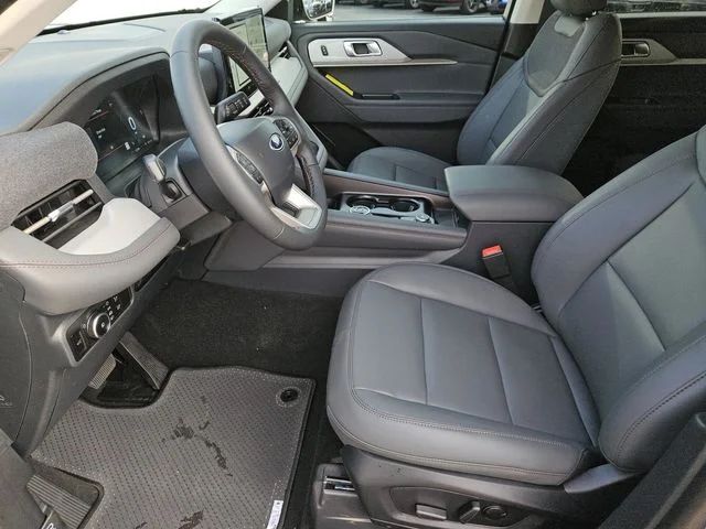 2026 Ford Explorer Active - Photo 21