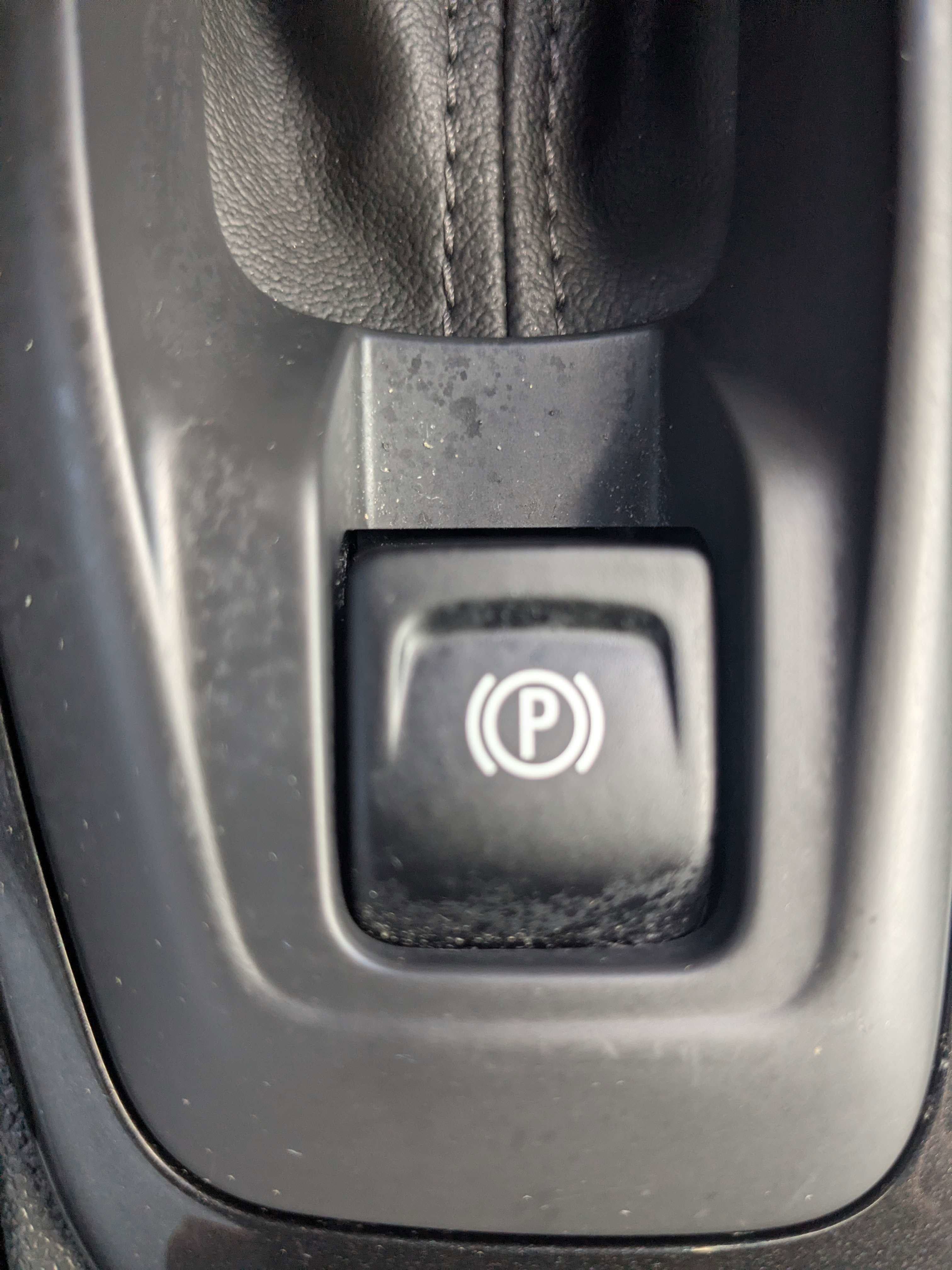 Used 2025 Sterling Gray Metallic Chevrolet LT image 27