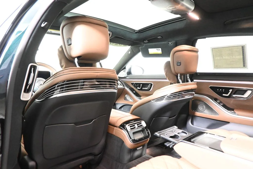 Certified Used 2026 Green Mercedes-Benz S 580 image 29
